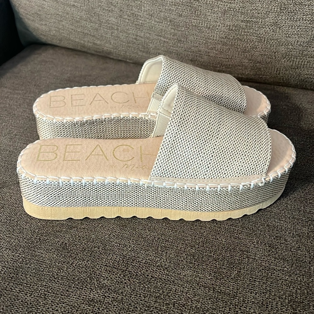 Women's Beige Platform Sandals